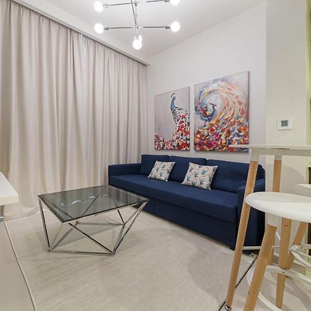 Alluring 1 Bd Apartment In Business Bay With Burj Khalifa View Dubai Bagian luar foto