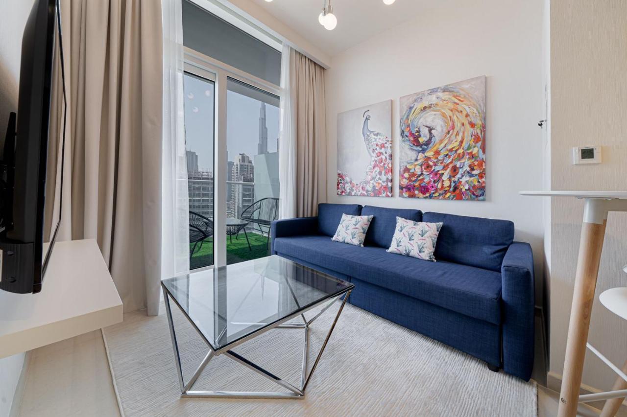 Alluring 1 Bd Apartment In Business Bay With Burj Khalifa View Dubai Bagian luar foto