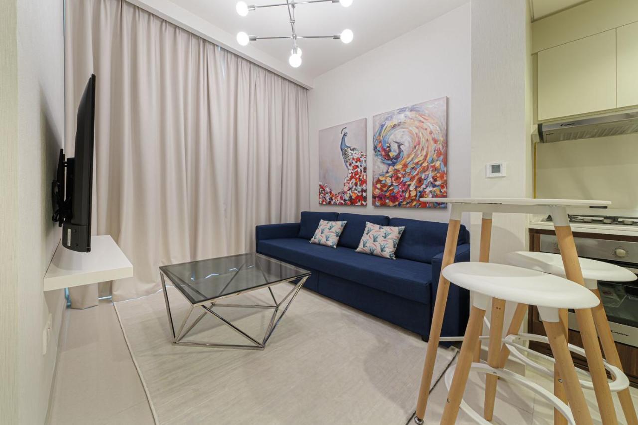 Alluring 1 Bd Apartment In Business Bay With Burj Khalifa View Dubai Bagian luar foto
